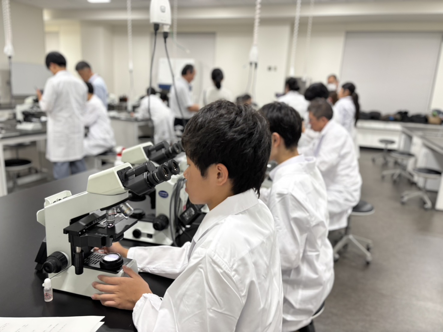 26.7.31_千葉市未来の科学者育成プログラム6.jpg